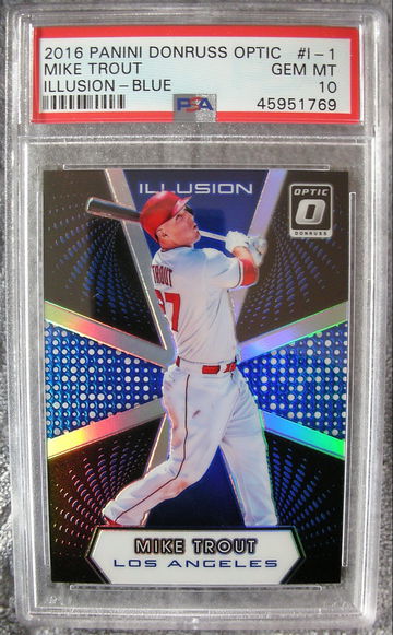Mike Trout 2016 Optic Illusion Blue /149 PSA 10