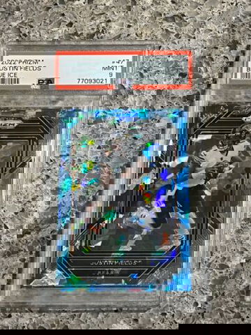 Justin Fields 2022 Panini Prizm Blue Ice Prizm #’d/99 PSA MINT 9 Bears