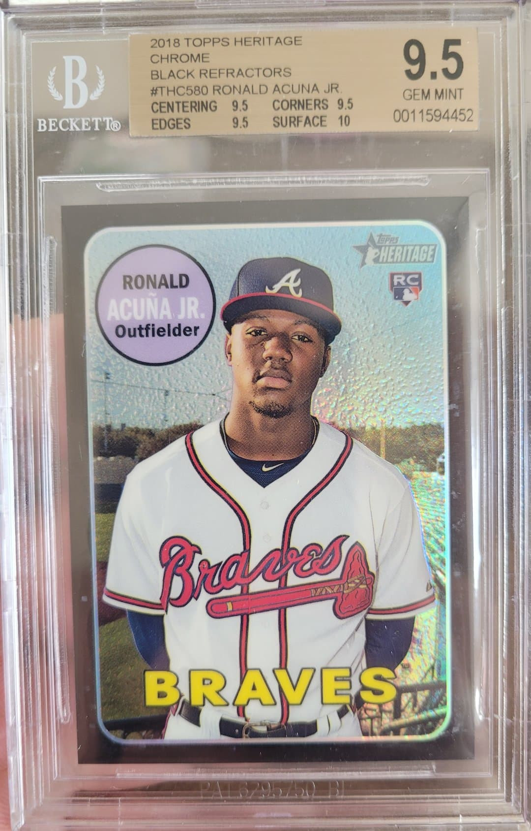 2018 TOPPS CHROME BLACK REFRACTOR RONALD ACUNA JR RC BGS 9.5+