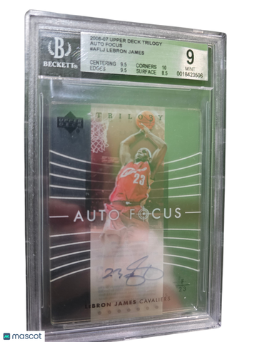 2006 Upper Deck Trilogy Auto Focus LeBron James SP #AFLJ BGS 9 Auto 9