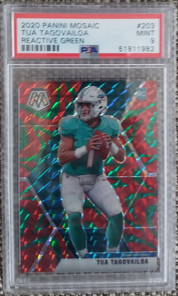 2020 Panini Mosaic Tua Tagovailoa Reactive Green Prizm RC #203 PSA 9