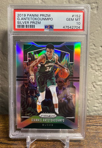 2019 Panini Prizm Silver Giannis Antetokounmpo PSA 10