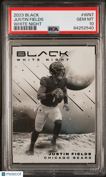 2023 Panini Black White Night Justin Fields #WN7 PSA 10