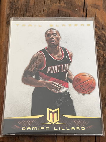 2012-13 Momentum Damian Lillard RC #247