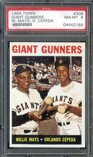 1964 TOPPS #306 WILLIE MAYS/ORLANDO CEPEDA GIANT GUNNERS PSA 8 HOF