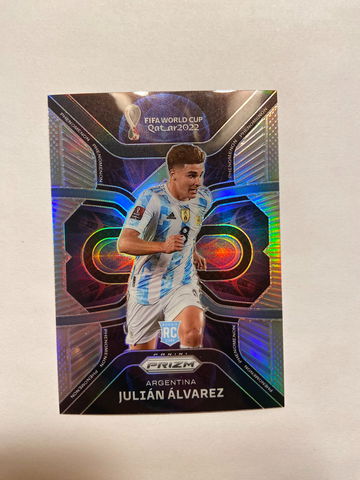 2022 Panini Prizm Phenomenon Insert Julian Alvarez Silver Prizm RC