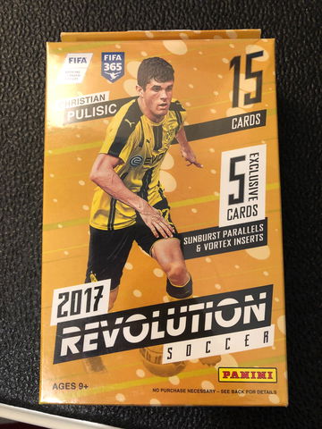 2017 Panini Revolution Soccer Hanger Box
