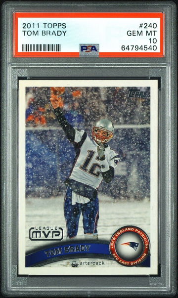 2011 Topps #240 Tom Brady PSA 10 Gem Mint