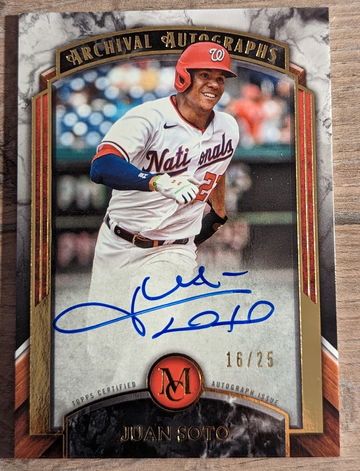 2022 Topps Museum Collection Juan Soto Archival Autographs Gold Auto /25 Mets