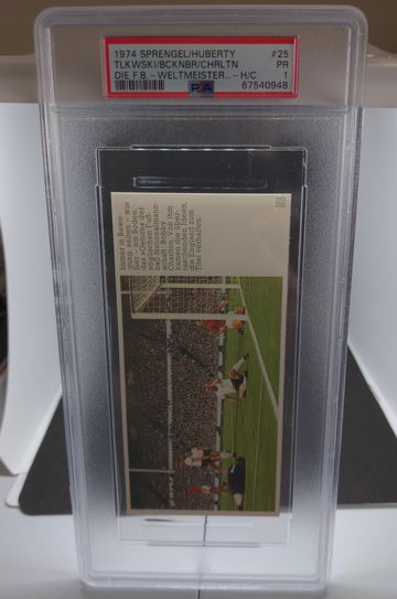 1974 Sprengel Die Fusball Weltmeisterschaften 25 Charlton Beckenbauer PSA 1