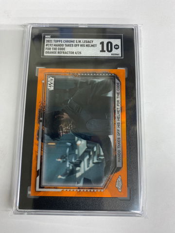 2021 Topps Chrome S.W. Legacy #192 Mando Takes off his helmet for the code Orange Reflactor serial number 4/25 