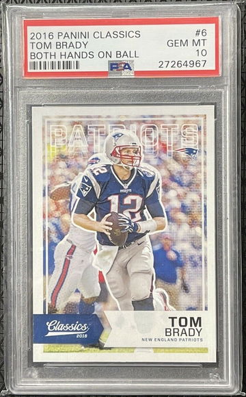 2016 Panini Classics Base Tom Brady #6 BOTH HANDS ON BALL PSA 10 GEM