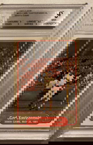 Carl Yastrzemski, 1982 Fleer #633 (3,000th game) BGS 9 Mint
