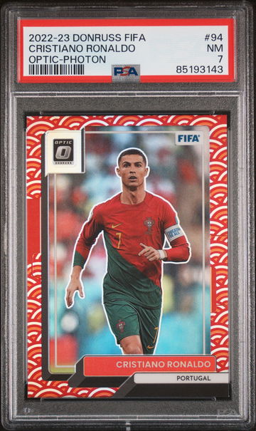 2022 DONRUSS CRISTIANO RONALDO PANINI FIFA OPTIC SSP PHOTON #94 PSA 7