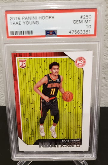2018 PANINI NBA HOOPS #250 TRAE YOUNG RC PSA 10 
