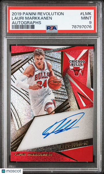 2019 Panini Revolution Autographs Lauri Markkanen #LMK PSA 9