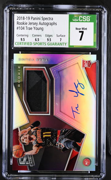 2018 SPECTRA ROOKIE JERSEY AUTO TRAE YOUNG