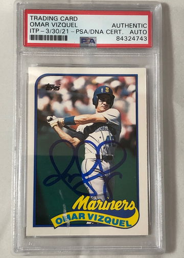 1989 TOPPS TRADED , #122T OMAR VIZQUEL  AUTH ITP-3/30/2021-PSA/DNA CERTIFIED  AUTO 