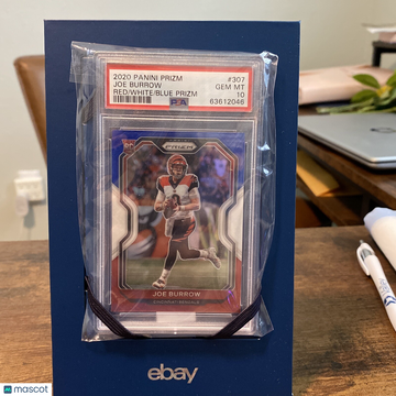2020 Panini Prizm Joe Burrow #307 Red White & Blue Prizm Rookie PSA 10