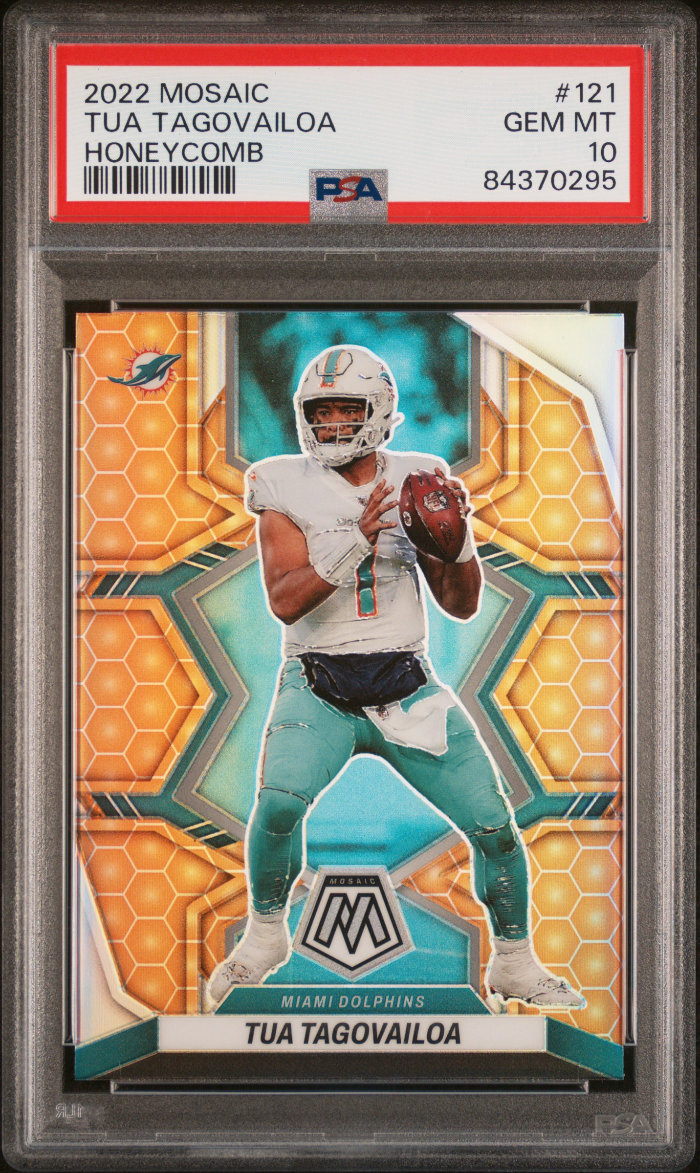 Tua Tagovailoa 2022 Panini Mosaic #121 Honeycomb PSA