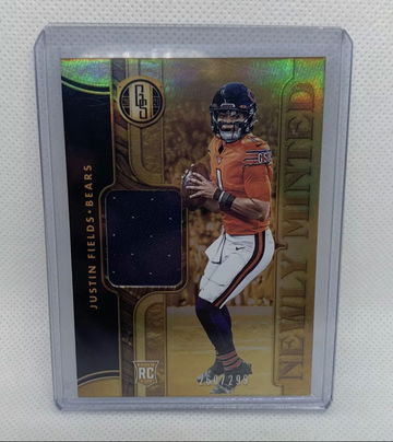 2021 Panini Gold Standard Justin Fields Patch RC Chicago Bears Rookie Card /299