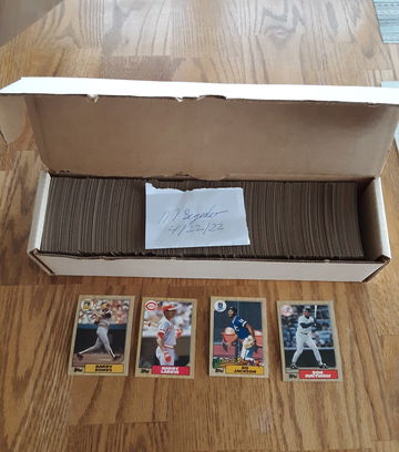 1987 TOPPS EX-MT/MT COMPLETE SET