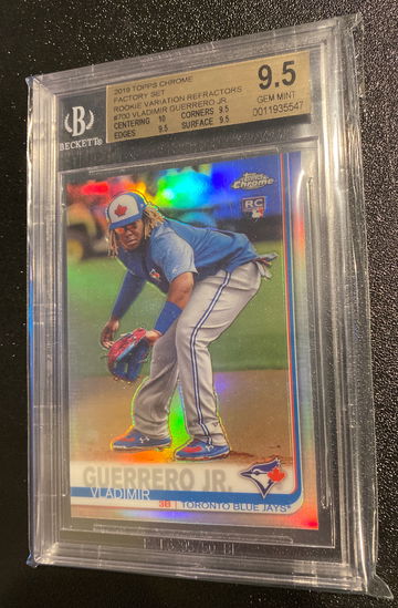 Vladimir Guerrero Jr 2019 Topps Chrome Rookie Variation Refractor #700 BGS 9.5 TRUE GEM+!