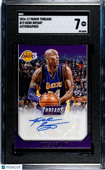 2016 Panini Threads Kobe Bryant #19 Autograph SGC 7