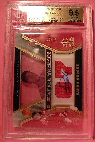 2007-08 SP ROOKIE THREADS GOLD ROOKIES #68 AARON BROOKS AUTO 01/50 BGS 9.5 GEM MINT