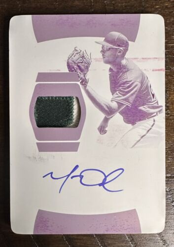 2022 National Treasures Matt Olson True 1/1 Printing Plate 3-color Patch Auto