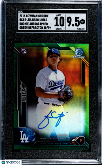 2016 Bowman Chrome Julio Urias #BCAR-JU Rookie Autograph Green Refractor SGC 9.5 Auto 10