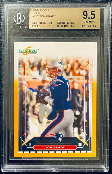 2006 Score Football Tom Brady Gold /600 BGS 9.5