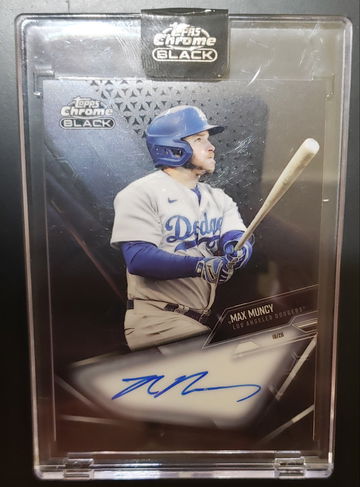 2021 Topps Chrome Black Max Muncy Auto On-Card Factory Encased