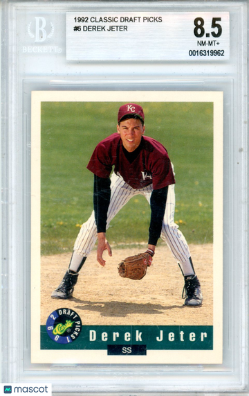 1992 Classic Draft Picks Derek Jeter #6 BGS 8.5