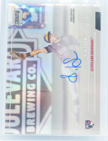 2022 Topps Stadium Club Chrome Steven Kwan Auto