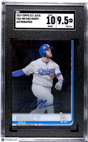 2019 Topps Clearly Authentic Max Muncy #CAA-MM Autograph SGC 9.5 Auto 10
