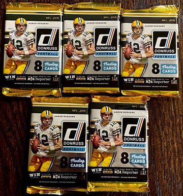 5 Packs 2016 Donruss Football ~ Factory Sealed ~ Possible DERRICK HENRY, DAK, ZEKE ELLIOT, MICHAEL THOMAS ROOKIE Cards