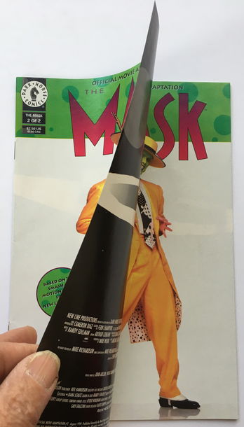 The Mask {DARK HORSE DOUBLE COVER} OFFICIAL MOVIE ADAPTATION with Jim Carrey  FREE S/H.