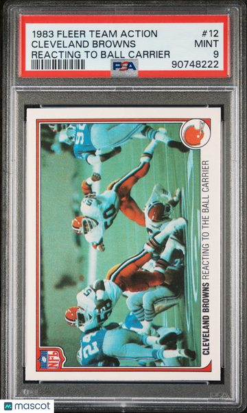 1983 Fleer Team Action Cleveland Browns #12 Reacting To Ball Carrier PSA 9