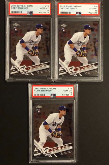 Cody Bellinger lot of (3)