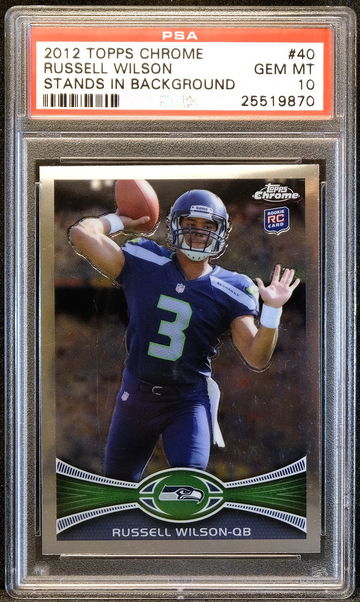 2012 Russell Wilson Rookie 🔥 Topps Chrome #40 Stands in Background 🔥 PSA 10