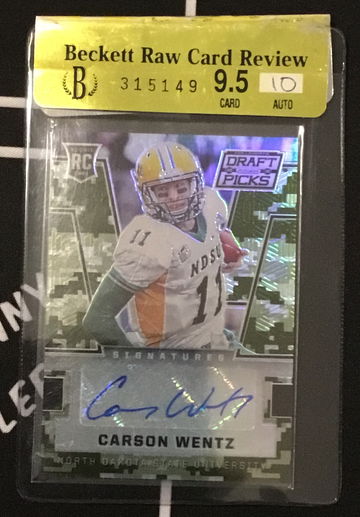 2016 Carson Wentz Panini Prizm Draft Picks Camo Auto /199 BGS 9.5