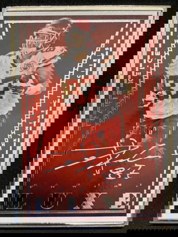 2015 Panini Luxe Travis Kelce Gold Frame White Ink auto /49