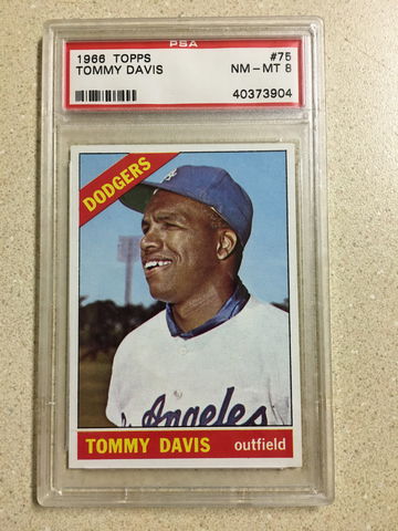 1966 Topps #75 Tommy Davis PSA 8 NM-MT DODGERS 