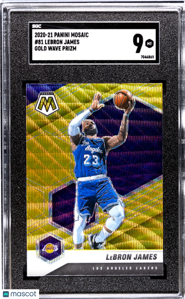 2020 Panini Mosaic LeBron James #81 Gold Wave Prizm SGC 9