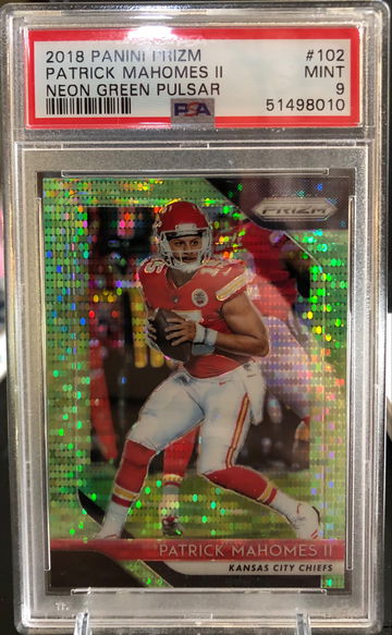 2018 Prizm Patrick Mahomes #102 Neon Green Pulsar