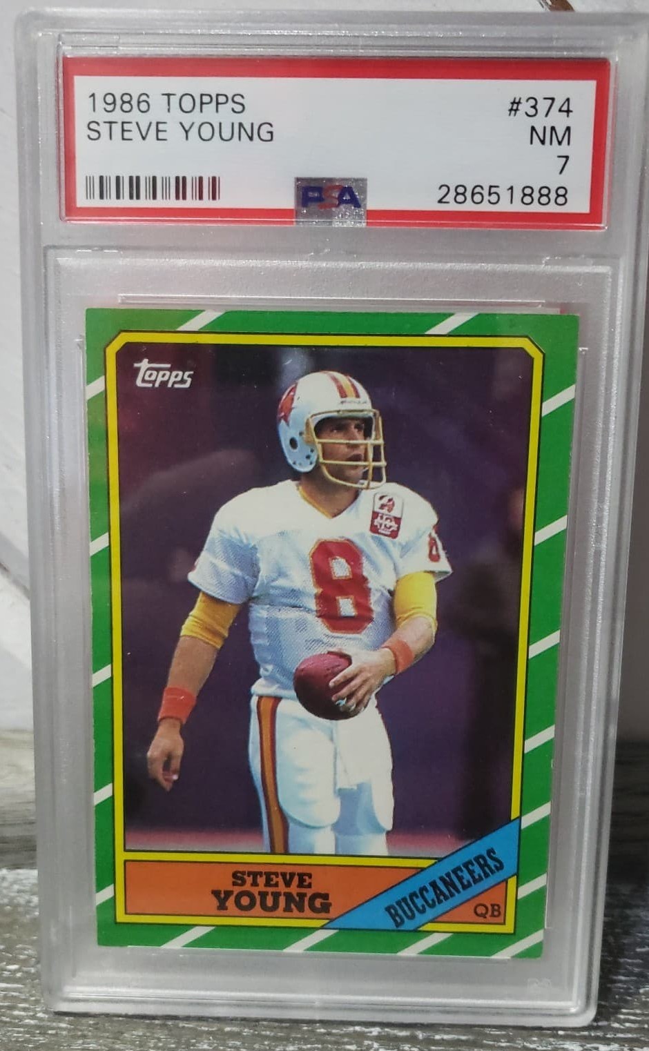1986 Topps Steve YOung PSA 7