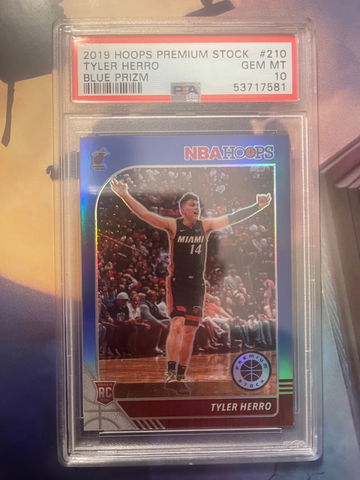 2019 Hoops Premium Stock Blue Prizm Tyler Herro RC PSA 10