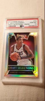 Giannis PSA 10 rookie card - prizm