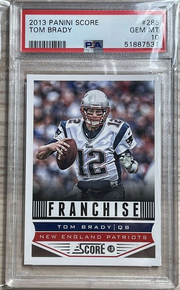 2013 Panini Score #285 Tom Brady Base New England Patriots PSA 10 GEM